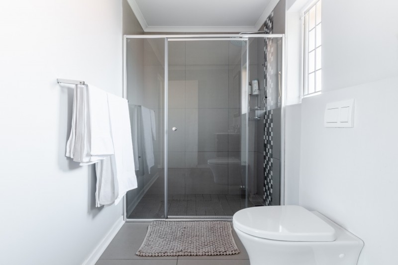 Оформление апартаментов в серых тонах в Дурбан-Норд, ЮАР Оформление апартаментов в серых тонах в Дурбан-Норд, ЮАР