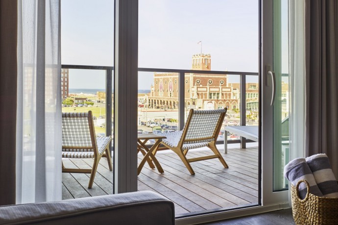 Отель Asbury Ocean Club в Нью-Джерси