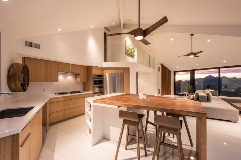 Резиденция с панорамными окнами в Аризоне