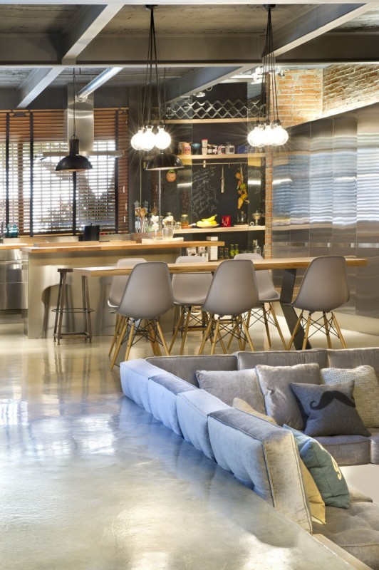 Живая зелень в интерьере лофта Живая зелень в интерьере лофта