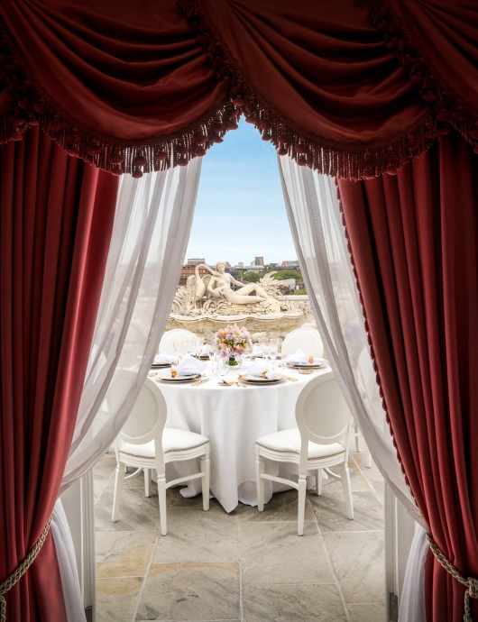 Отель The Dorchester в Лондоне