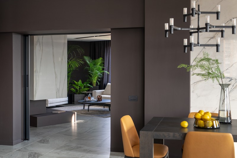 Пентхаус с многофункциональными пространствами и уникальной винтовой лестницей Пентхаус с многофункциональными пространствами и уникальной винтовой лестницей