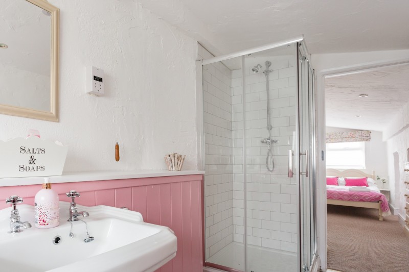 Уютный одноэтажный коттедж в Пейнтоне, Великобритания