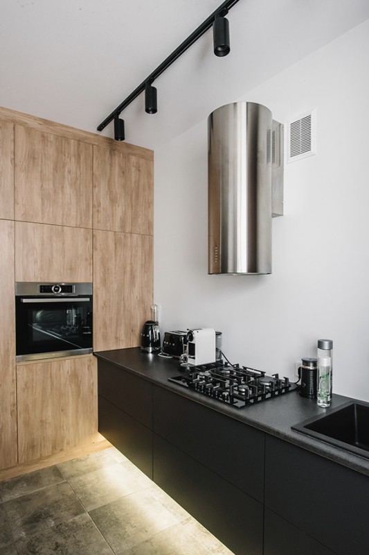 Интерьер двухэтажной квартиры для молодой семьи с ребенком