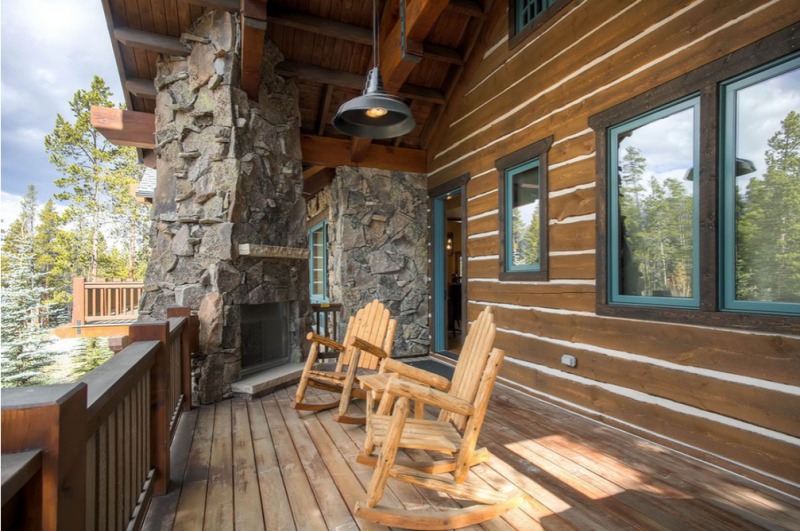 Бревенчатый дом в Брекенридже, Колорадо Бревенчатый дом в Брекенридже, Колорадо