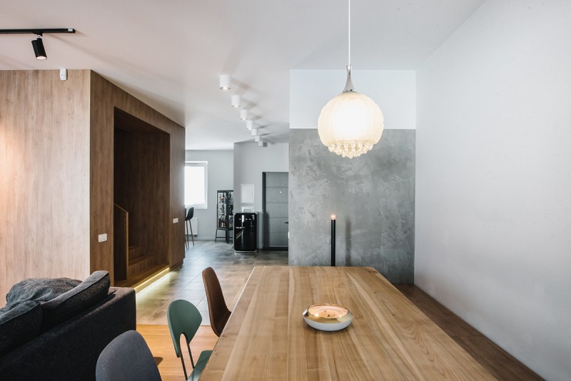 Интерьер двухэтажной квартиры для молодой семьи с ребенком