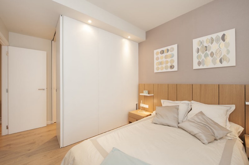 Интерьер просторной квартиры в Барселоне Интерьер просторной квартиры в Барселоне