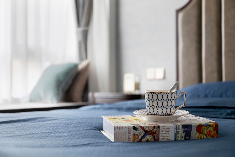 Интерьер светлой просторной квартиры Интерьер светлой просторной квартиры