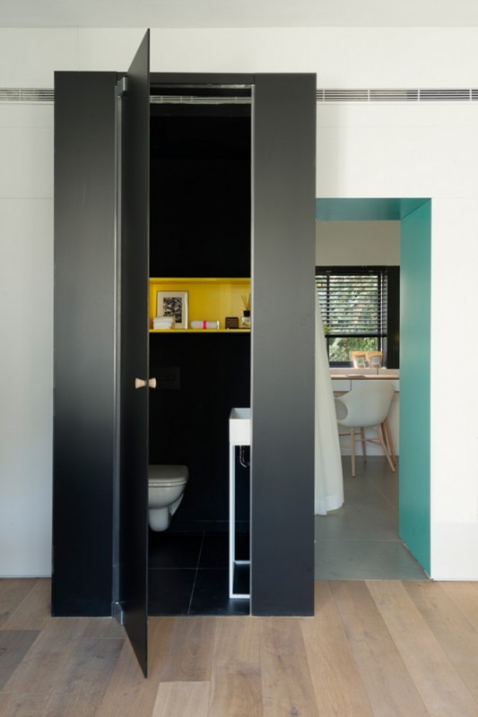 Контрастный интерьер квартиры в Тель-Авиве