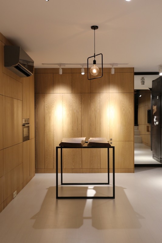 Небольшая квартира на крыше старого здания