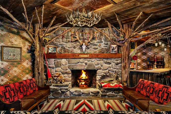 Шале Urban Cowboy Lodge на территории отеля Lyon Porter в Кэтскиллс, штат Нью-Йорк