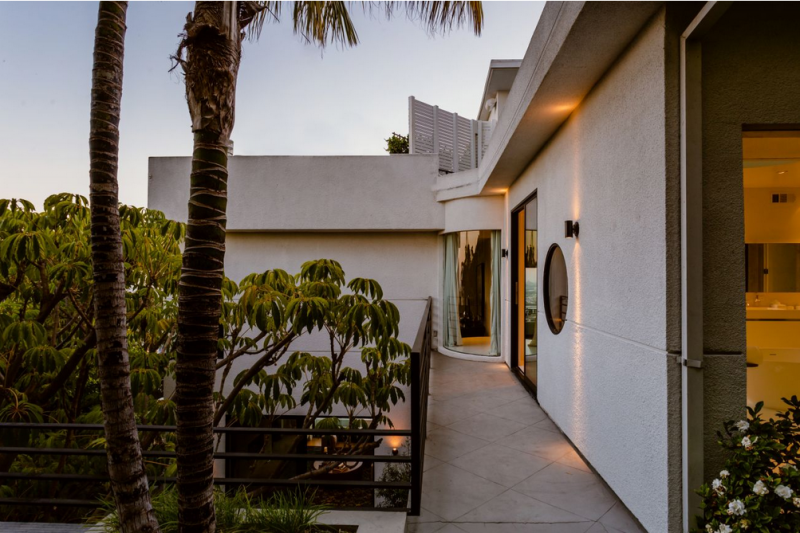 Роскошный дом, расположенный на Голливудских холмах