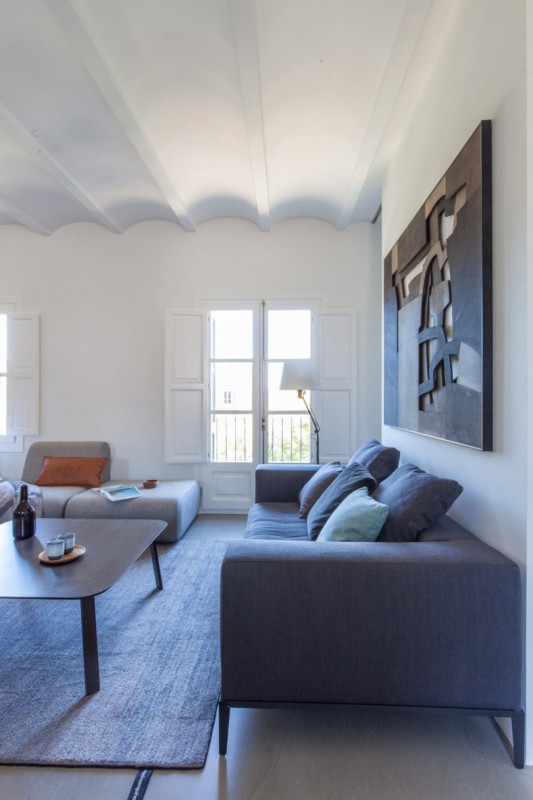 Апартаменты Ciutat Vella, разработанные для голландской пары