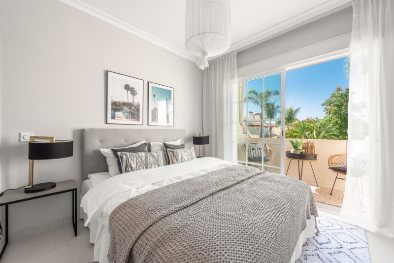 Двухуровневый таунхаус с террасой в Коста-дель-Соль, Испания