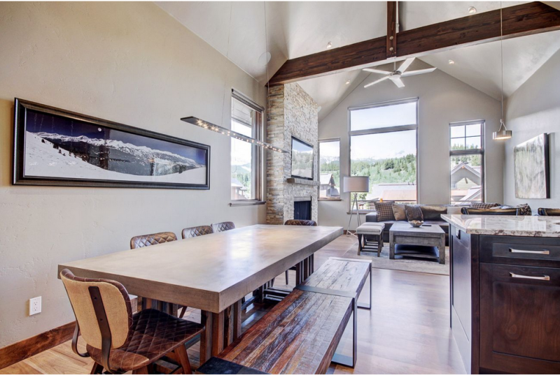 Интерьер современного шале Интерьер современного шале