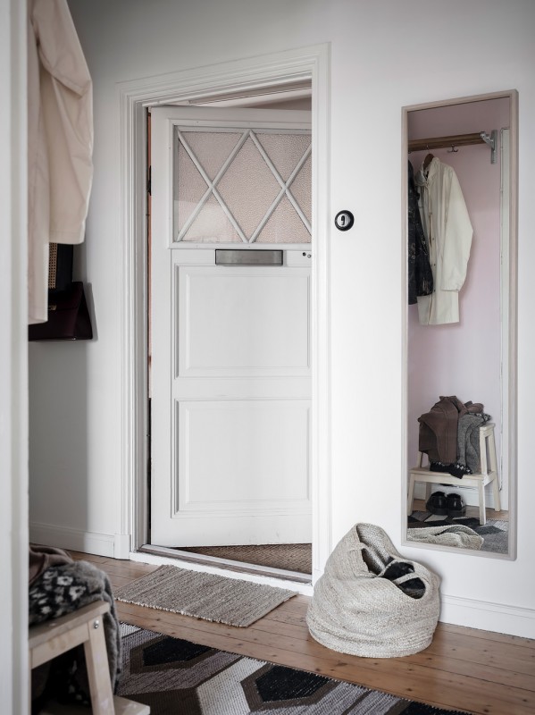 Однокомнатная квартира с мансардой в Швеции Однокомнатная квартира с мансардой в Швеции