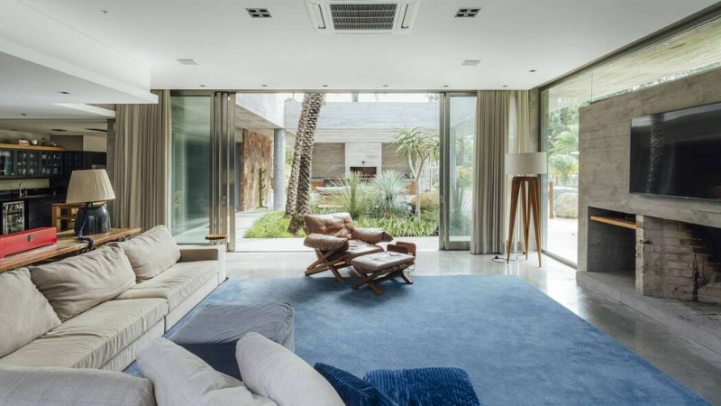 Оригинальный дизайн дома в Бразилии