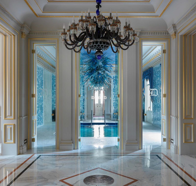 Особняк в неоклассическом стиле Особняк в неоклассическом стиле