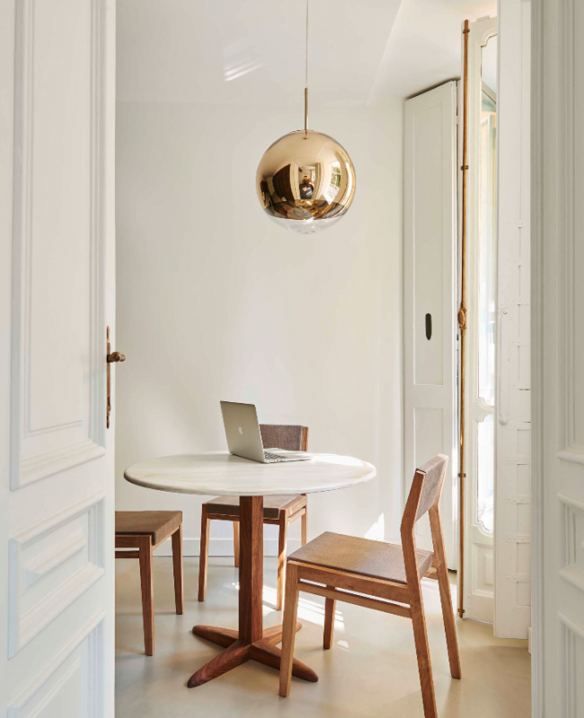 Элементы декора в стиле 50-х в апартаментах в Турине, Италия Элементы декора в стиле 50-х в апартаментах в Турине, Италия