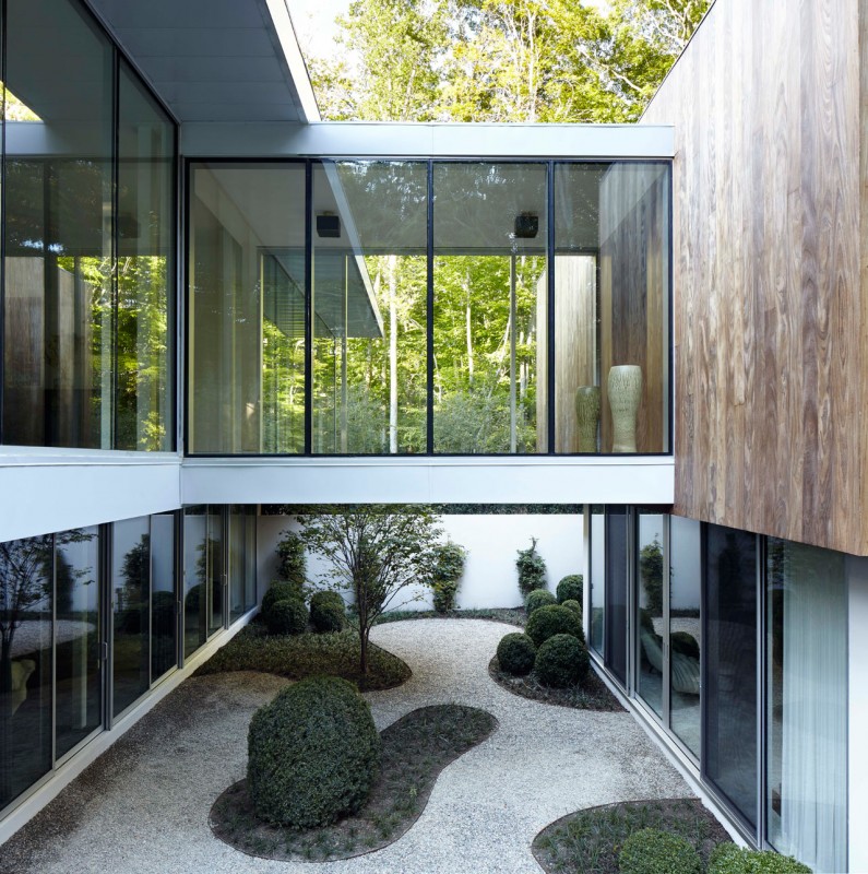 Резиденция в Ист-Хэмптоне, штат Нью-Йорк Резиденция в Ист-Хэмптоне, штат Нью-Йорк