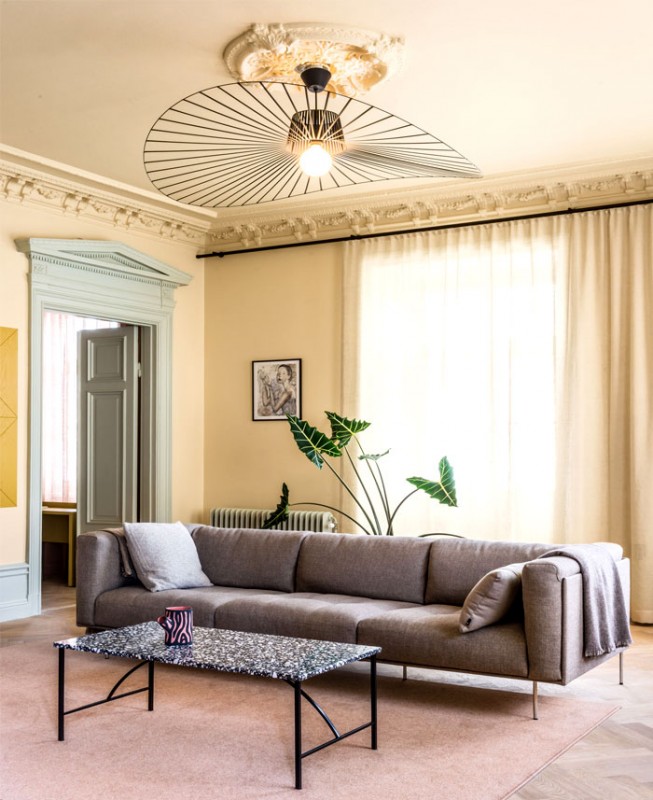 Старинные детали и современные элементы в декоре апартаментов в Стокгольме