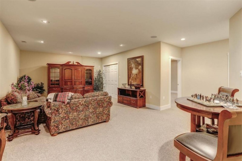 Хорошо обустроенный особняк в Перселлвилле, Вирджиния