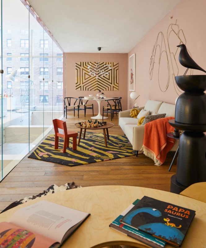 Инсталляция, разработанная в рамках Reach and kinder MODERN в Нью-Йорке под названием «Игривый дом»