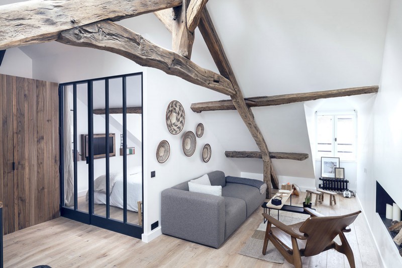 Очаровательная квартира в мансарде с деревянными балками