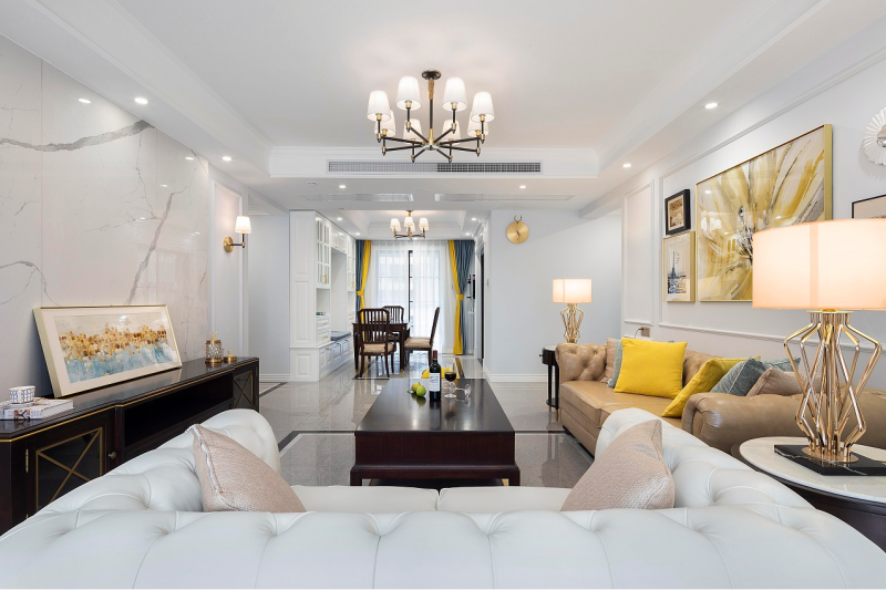 Интерьер светлой просторной квартиры Интерьер светлой просторной квартиры