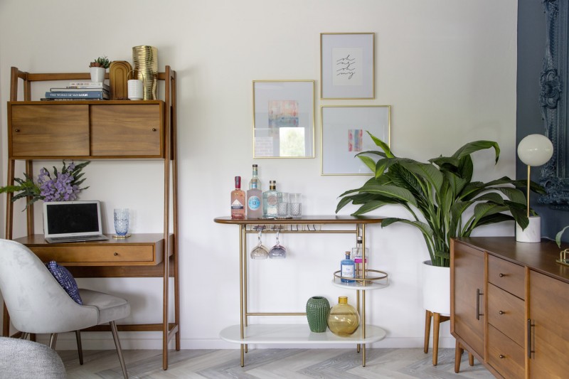 Интерьер уютной гостиной в лондонском таунхаусе