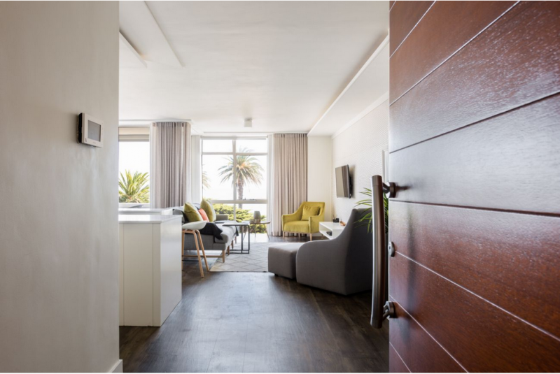 Интерьер уютных апартаментов в Кейптауне Интерьер уютных апартаментов в Кейптауне