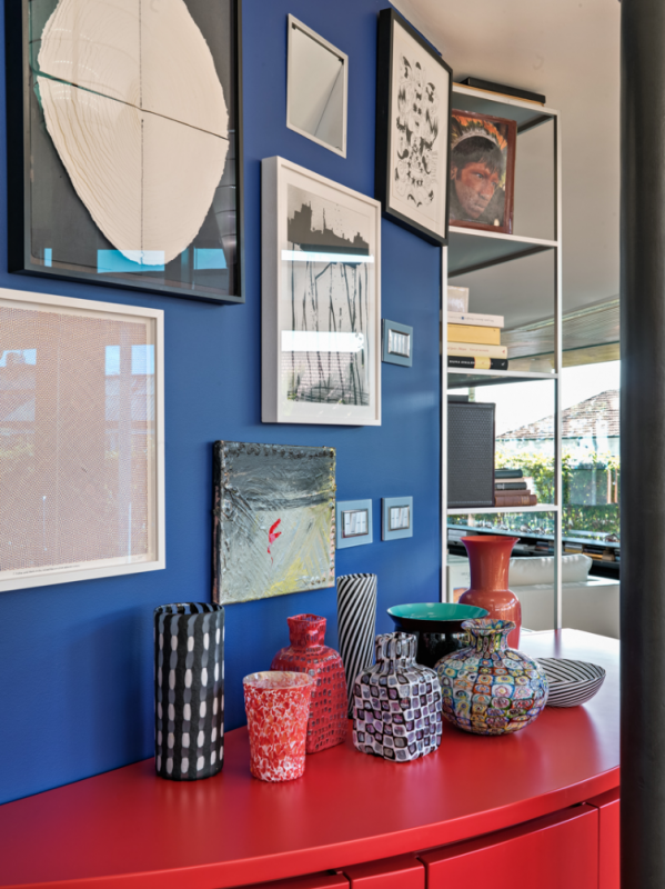 Яркие акцентные стены в интерьере пентхауса Яркие акцентные стены в интерьере пентхауса