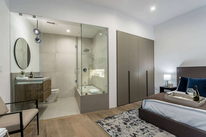 Роскошная современная резиденция, расположенная в Лос-Анджелесе