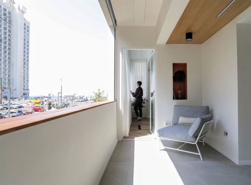 Скандинавский стиль в приморской квартире в Тель-Авиве