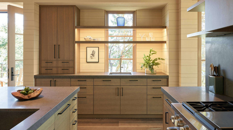 Загородный дом на склоне холма в Пьюджет-Саунде Загородный дом на склоне холма в Пьюджет-Саунде