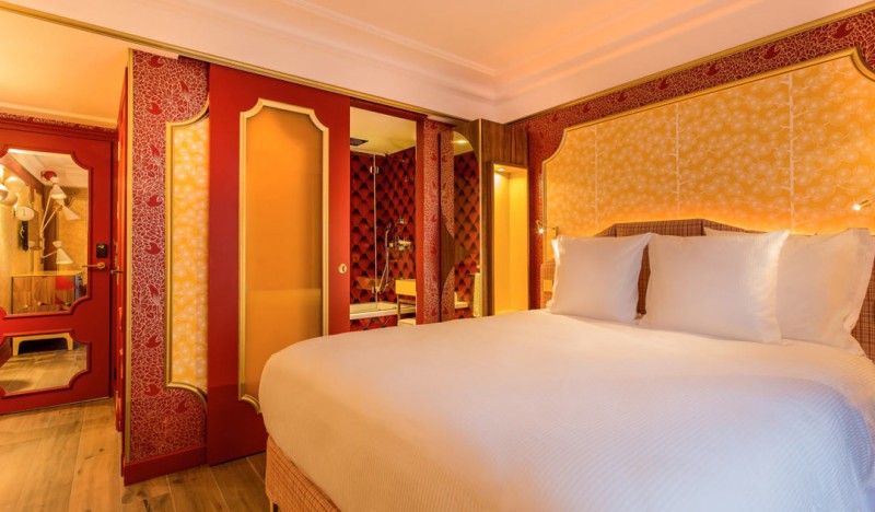 Красочный бутик-отель Idol в Париже