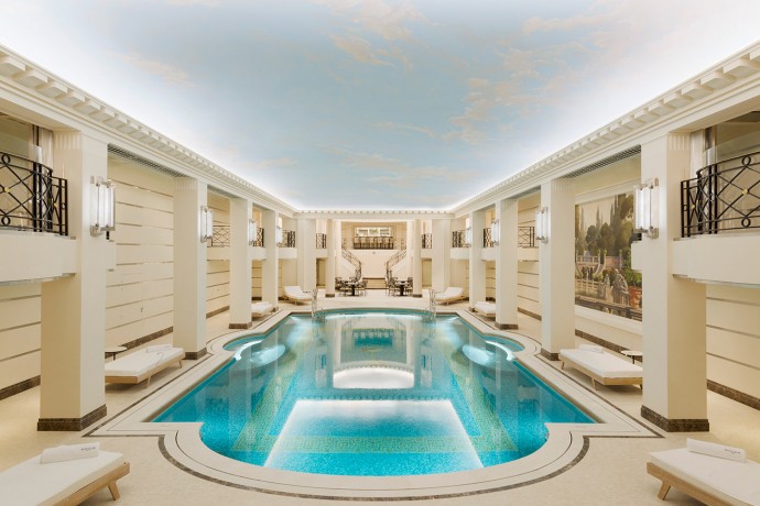 Величественный отель Ritz в Париже