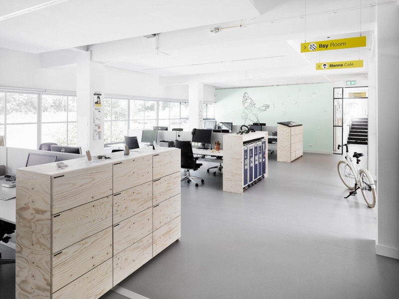 Бывшая авиабаза в Нидерландах, превращенная в дизайнерскую студию