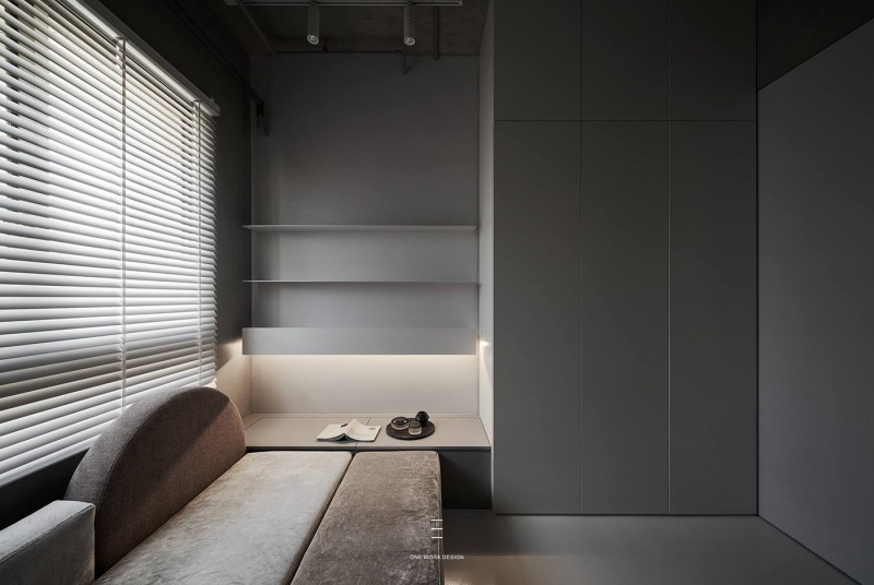 Интерьер просторных апартаментов в индустриальном стиле