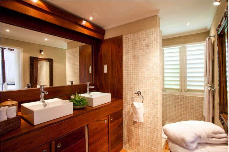 Классический карибский шик в интерьере виллы в Сен-Бартелеми, Франция