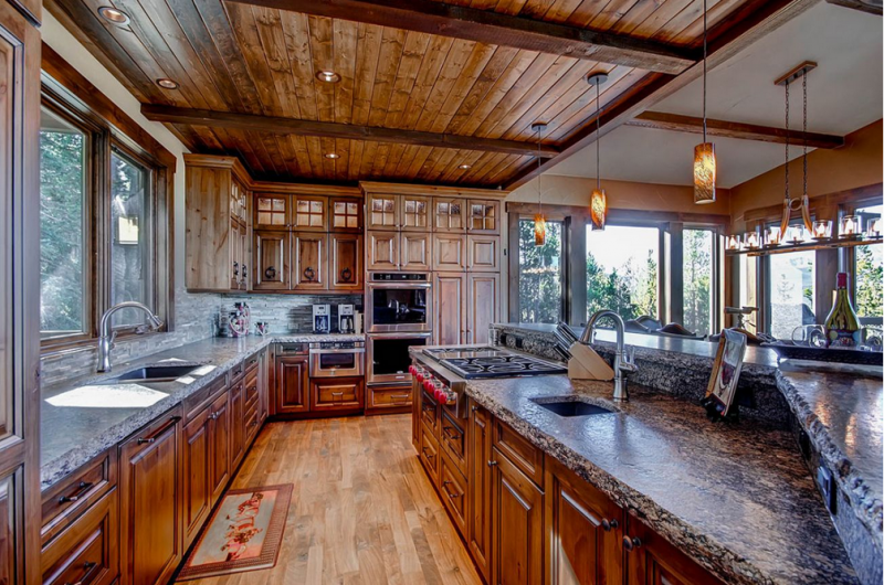 Шале "Лысая гора" в Брекенридже, Колорадо Шале "Лысая гора" в Брекенридже, Колорадо