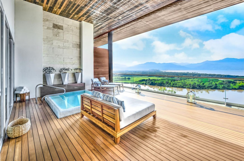 Номер "Люкс" в отеле Vidanta Nuevo Vallarta 5* в Мексике Номер "Люкс" в отеле Vidanta Nuevo Vallarta 5* в Мексике