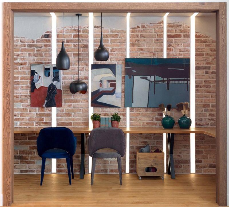 Красочный причудливый интерьер в таунхаусе Красочный причудливый интерьер в таунхаусе