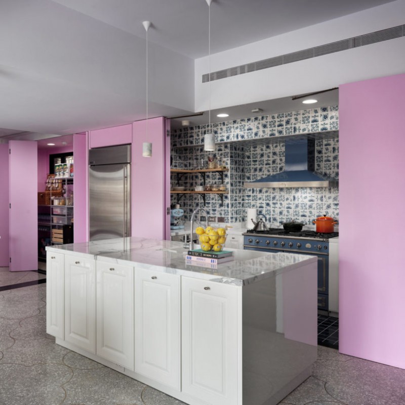 Современная квартира в Тайбэе площадью 132 м2