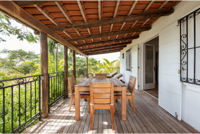 Испанская вилла в карибском стиле