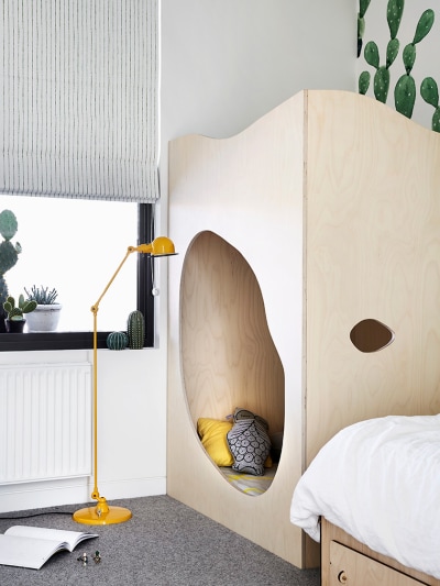 Яркие цвета в интерьере семейного дома