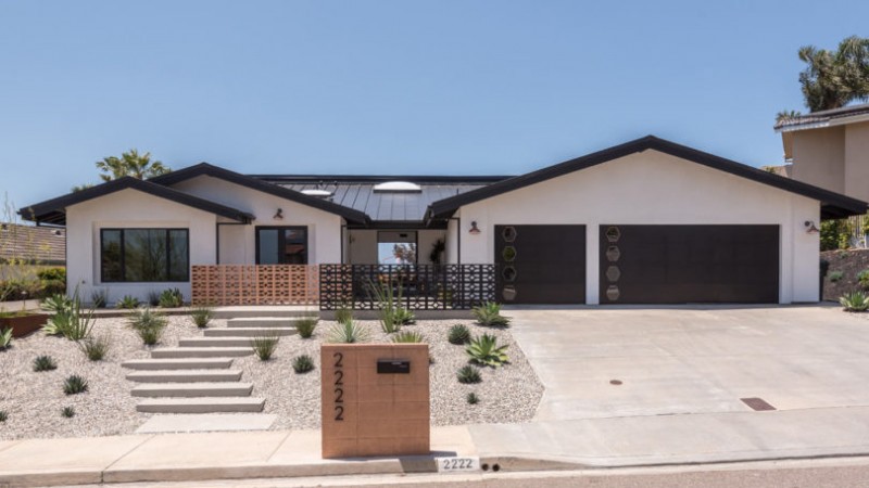 Особняк с открытой планировкой и захватывающим видом на океан в городе Энсинитас, Калифорния Особняк с открытой планировкой и захватывающим видом на океан в городе Энсинитас, Калифорния