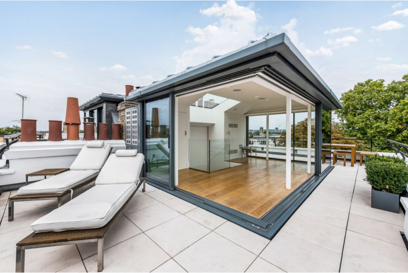 Интерьер уютного таунхауса