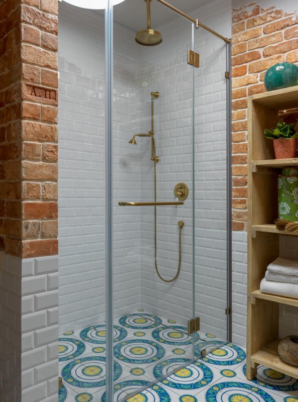 Красочный причудливый интерьер в таунхаусе Красочный причудливый интерьер в таунхаусе