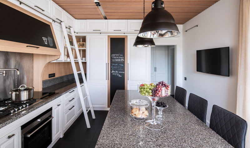 Необычные элементы декора и система освещения в загородном доме Необычные элементы декора и система освещения в загородном доме